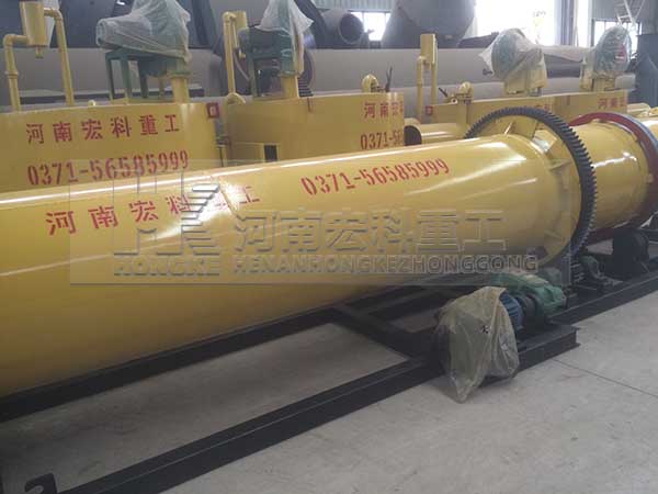 牛糞烘干機解決養(yǎng)?？焖侔l(fā)展糞便污染一大難題